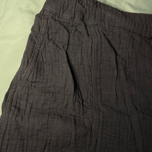 Madewell Shorts - Picture 2 of 3